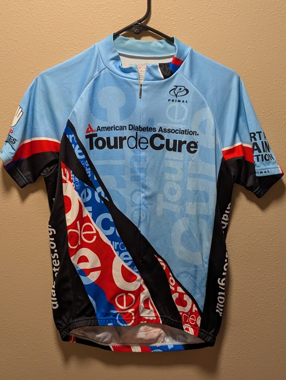 Like New Men's Tour de Cure Cycling Jersey - Medium